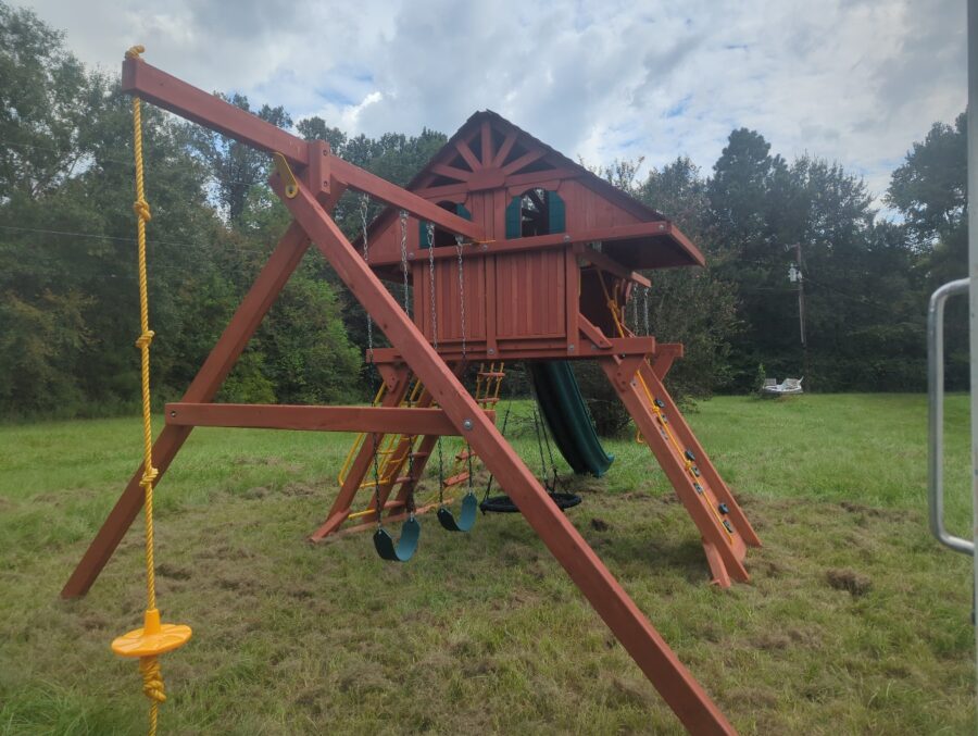 6.5 Jaguar Playcenter w/Treehouse Panels Installed