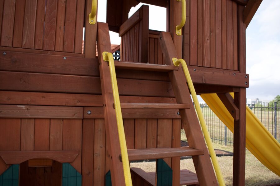 6.5 MegaDeck Fort w/Wood Roof, Treehouse Panels & Playhouse Panels