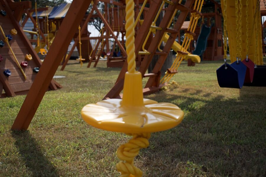 Parrot Island Playcenter w/ BYB Tarp and Yellow Wave Slide