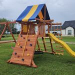 Parrot Island Playcenter with Tarp Installed 7